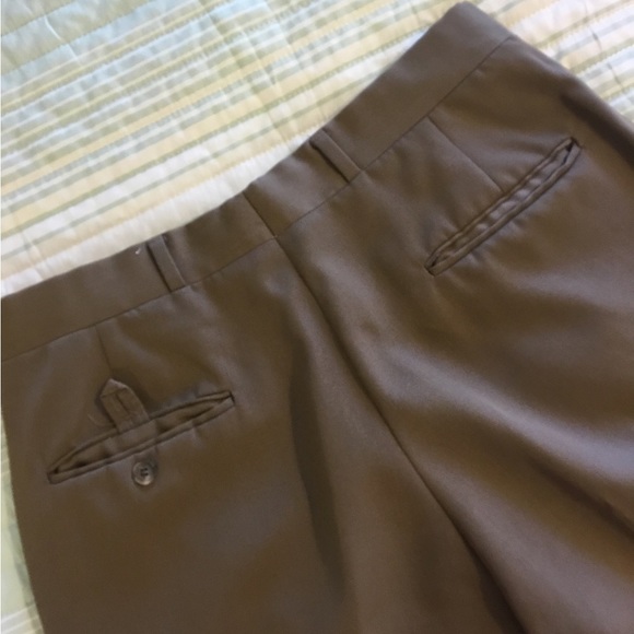 HENRY GRETEL men’s taupe pants 32 x 30. Pleated front. dry clean. - Picture 3 of 6